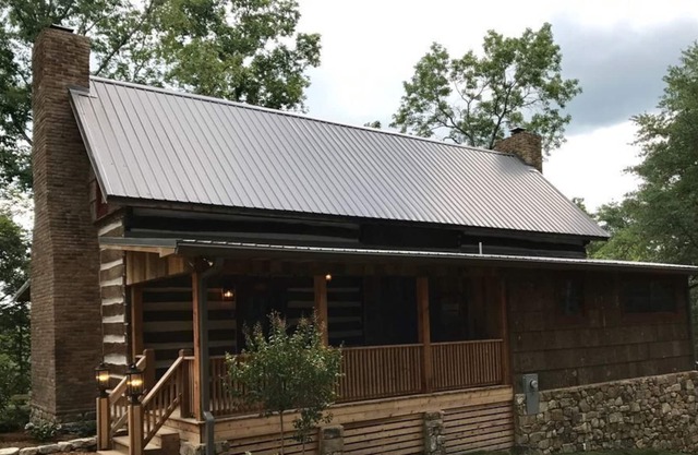 Escapada de cabaña de troncos "nueva" de 1800 Cabaña Kennedy en High Falls Vistas increíbles