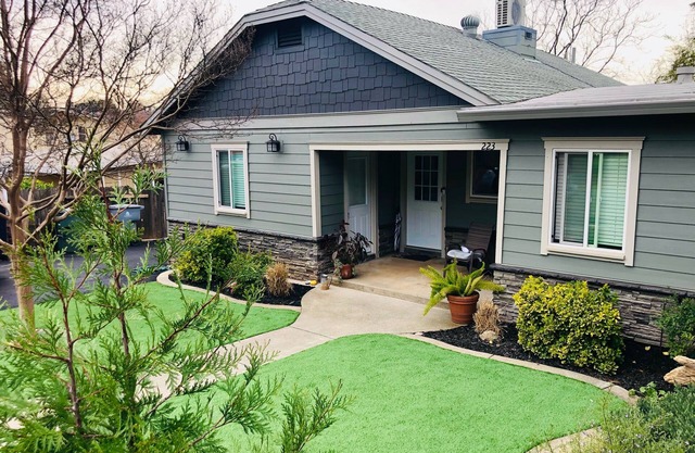 NEW Auburn Studio close to downtown!