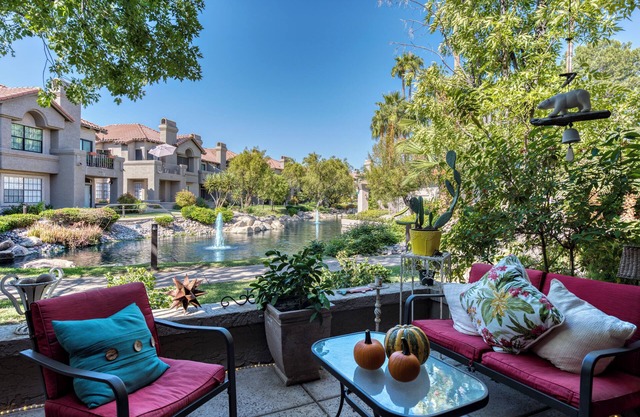 NEW! BEAUTIFUL SCOTTSDALE on the WATER!!!