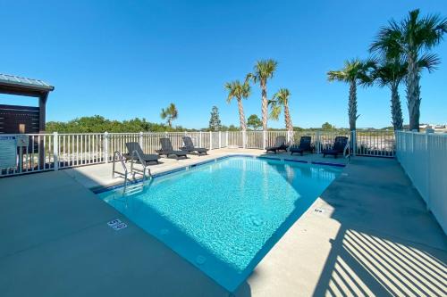New Coastal Cottage w/Gulf View, Shared Pool
