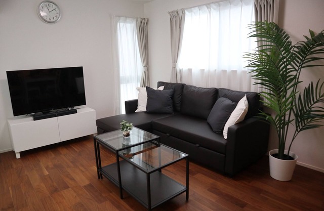 New construction / Detached house / Max 10 people / Yotsugi 4min / Sky Tree 5min / Asakusa 8min / Free parking / Haneda Narita