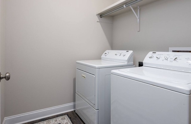 NEW Hammond 4 Bedroom with a King Bed