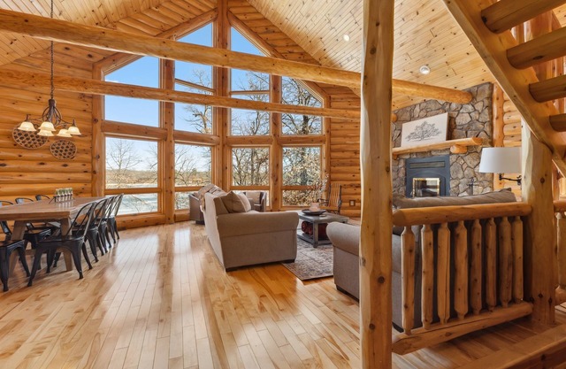 New Lakefront |Pontoon|GameRoom|Summer Fun Vibes