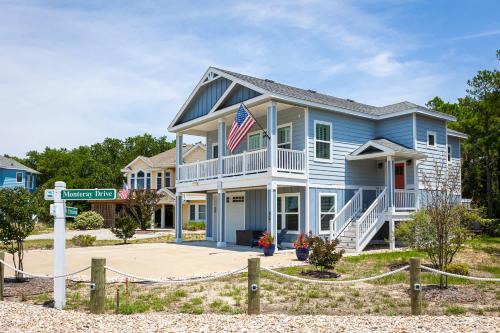 New Listing Updated Beach Cottage&Community Perks