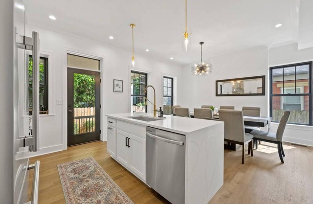 New Lux 3 BR 3 5 Bath Columbus