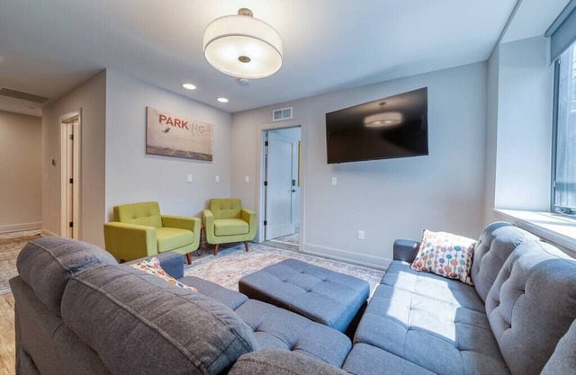 New Modern 3 Bedroom Townhouse