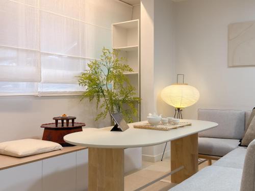 New Open, 5-min Walk from DDP, Modern Korean Vibe