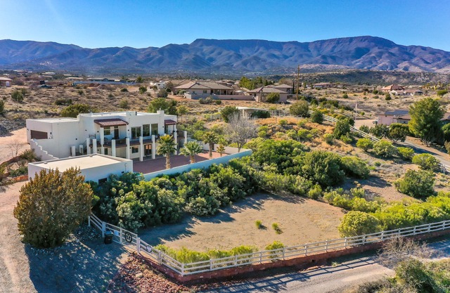 7J Ranch: Red Rock Views, piscina y spa