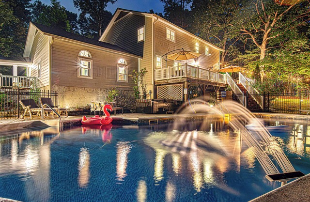 NEW! Sleeps up to 18, Games, Sauna, Pool, Spa, Fire Pit- South of Asheville