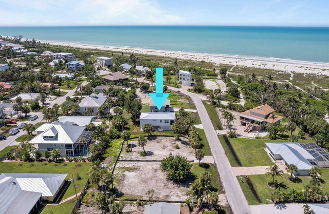 Cabaña aislada de dos dormitorios, a poca distancia de las playas de Sanibel - Tiki Cottage A!