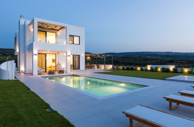 NUEVA VILLA ELEGANTE CON VISTA INCREÍBLE