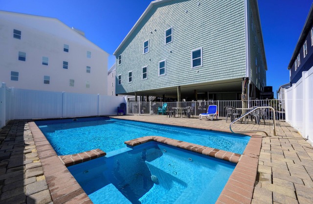 Together Resorts Nueva propiedad más grande tiene capacidad para 100 huéspedes Cherry Grove Beach