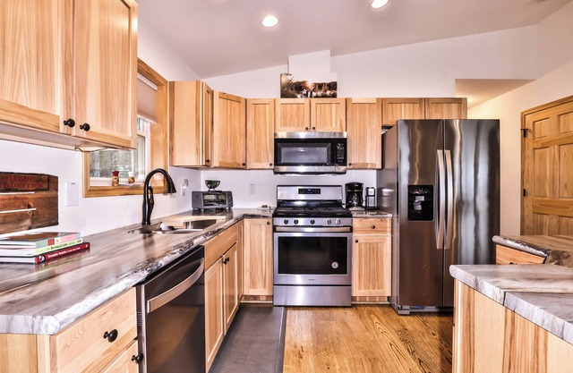 Newly built home on Long Lake of the Three Lakes Chain!