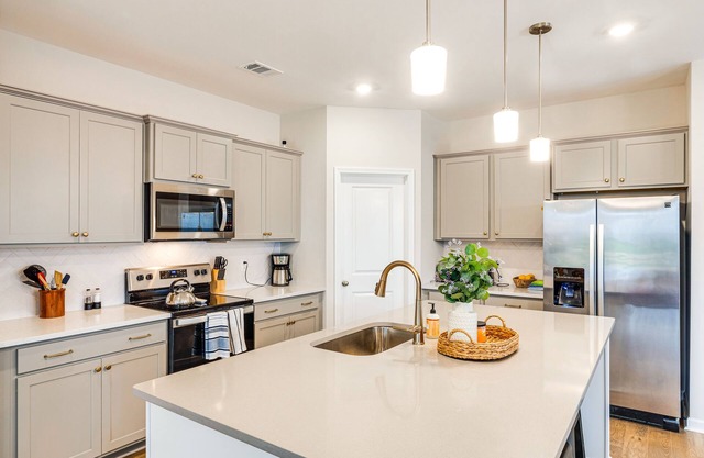 Newly Built Smyrna Home: 12 Mi to Nashville!