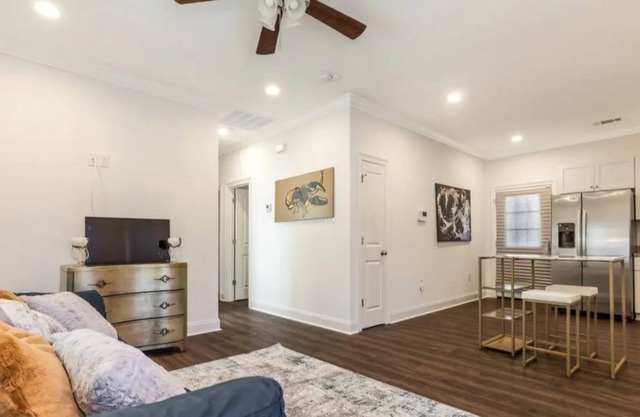 Newly Constructed 3 Bedroom in Historic Area