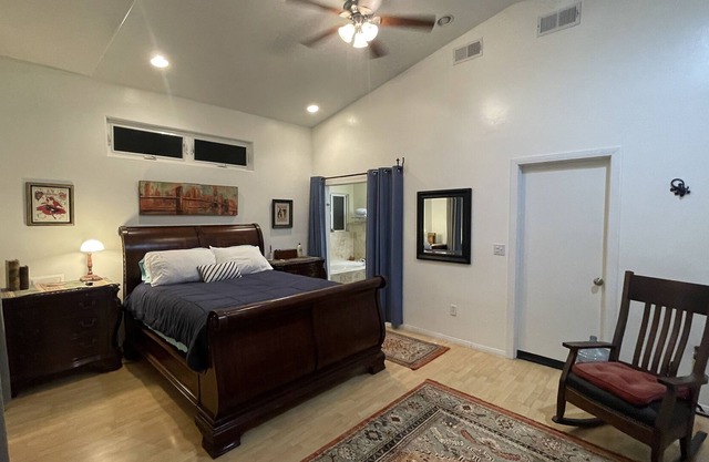 “Newly Designed” Home adjacent to downtown San Diego☀️