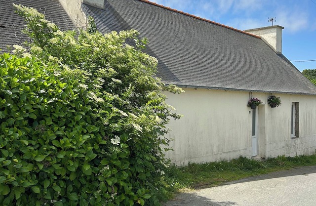 Newly renovated independant gite Saint Antoine 20 persons near the beach