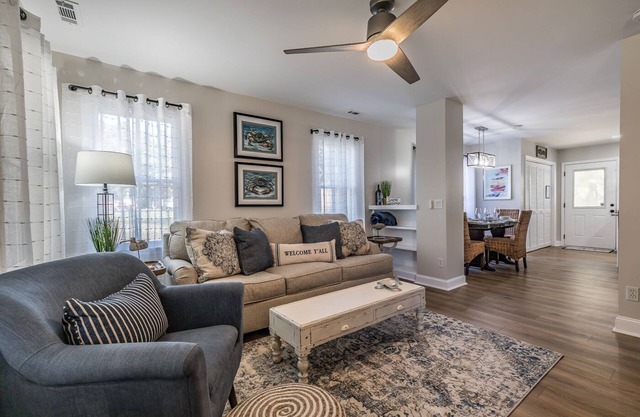 Newly Renovated listing! Cottage on Broad