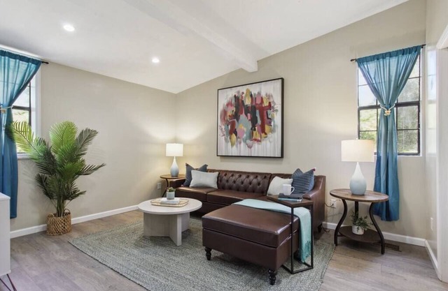 Experience USMC History: 10 min to Parris Island