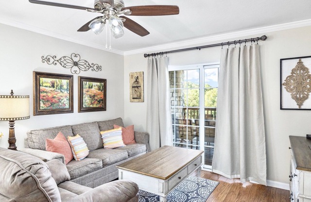 King Master, junto a Silver Dollar City y Table Rock Lake, cubierta de 20 pies, piscina, WiFi