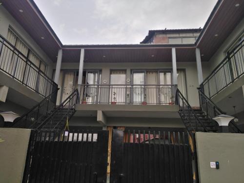 NHC full cottage