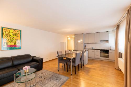 Nice 1BR near lake and very central - Hösch 13