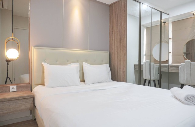 Nice And New 1Br With Office Room At Daan Mogot City Apartment