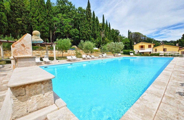 Acogedor apartamento para 6 personas con piscina