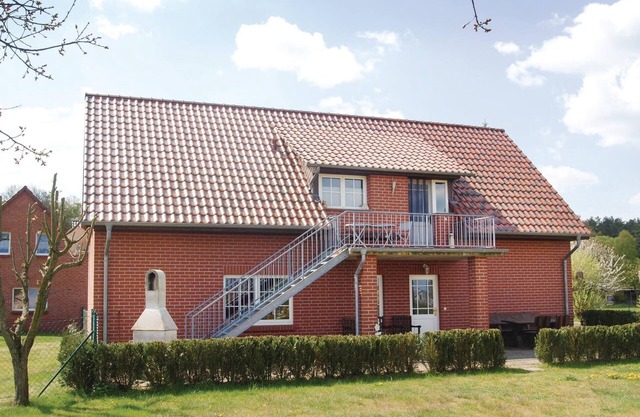 Bonito apartamento en Mirow OT Qualzow