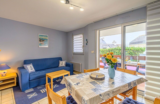 Precioso apartamento para 4 personas con TV y balcón