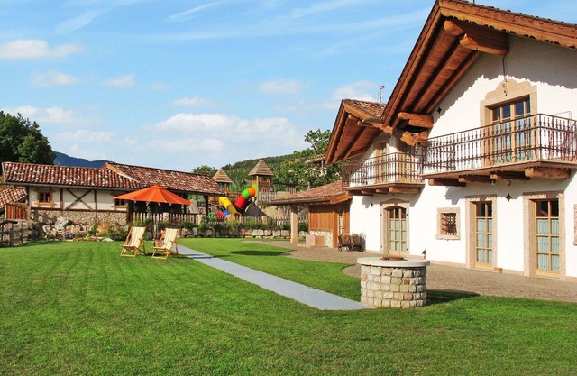 Bonito apartamento para 6 personas con WIFI, TV, balcón y mascotas permitida