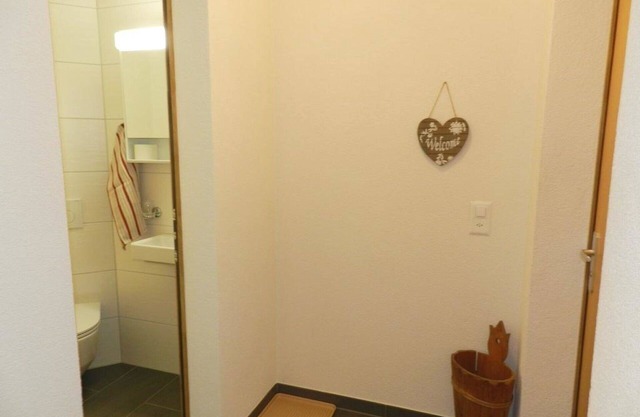 Hermoso apartamento para 6 personas con WIFI, balcón y mascotas permitida