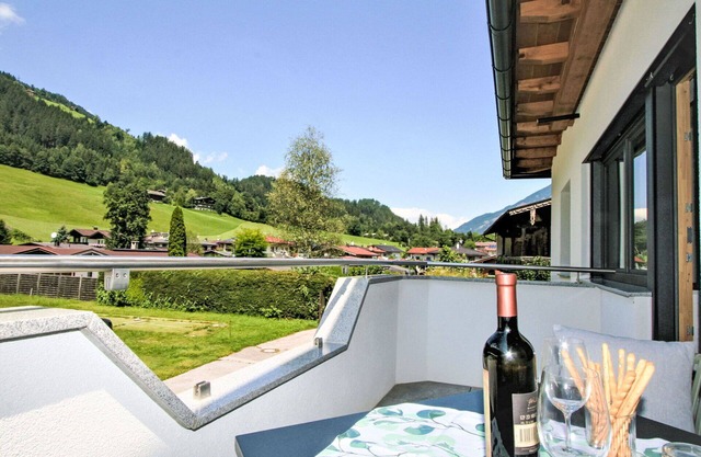 Hermoso apartamento para 8 personas con WIFI y terraza