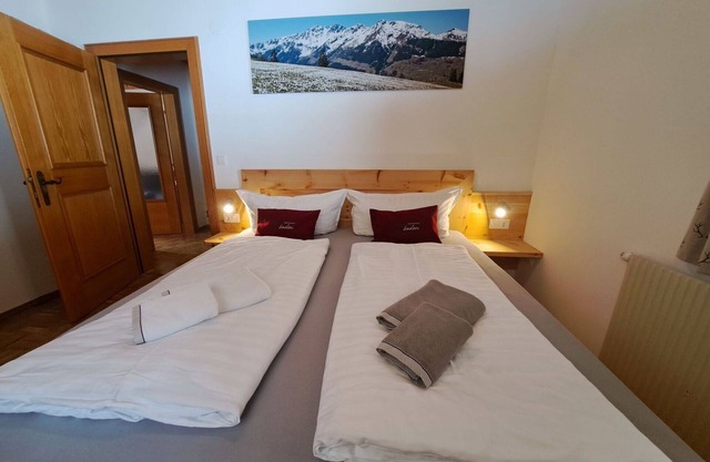 Hermoso apartamento en villa para 3 personas con WIFI, TV y balcón