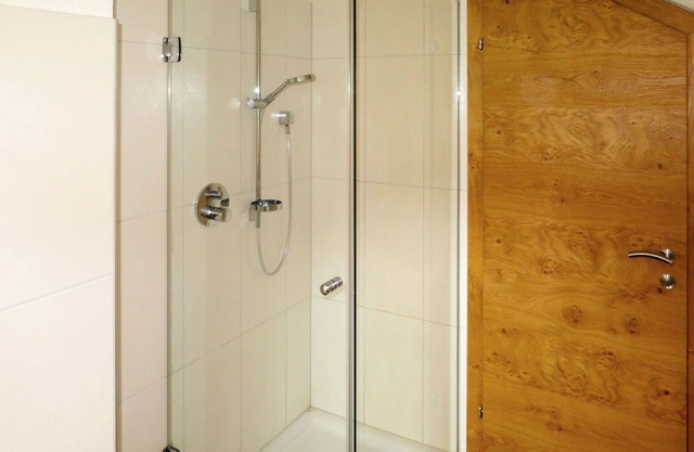 Hermoso apartamento en villa para 6 personas con WIFI, TV y balcón