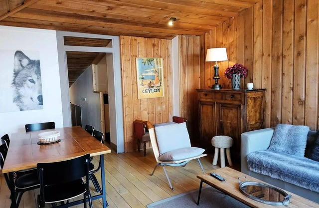 Nice apartment south on the slopes, 2 bedrooms 6 pax, Pra Loup 1600