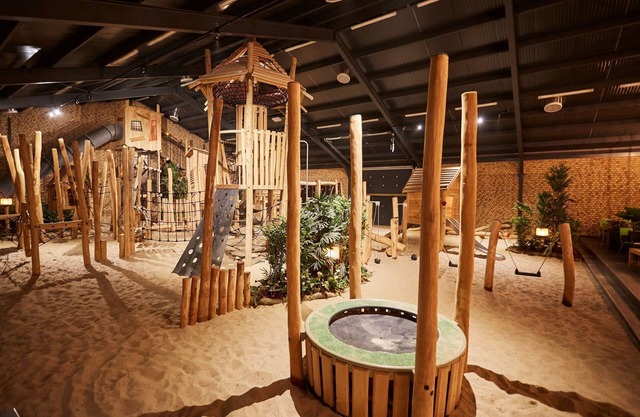 Villa con una sauna en Limburg de lujo ideal para niños