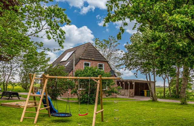 Nice Home In Niebüll With Kitchen