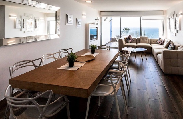 Nitza Very High Standing