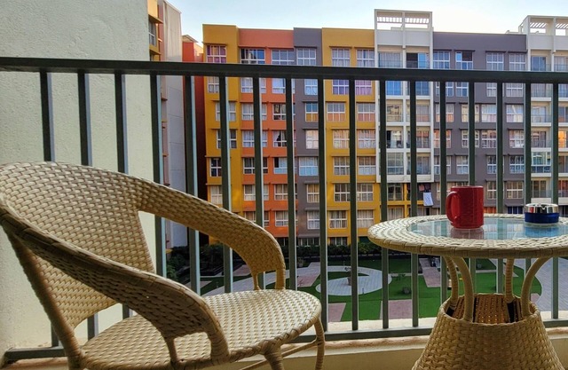 No Fixed Address - cozy 2-bedroom apartment at Tata Rio de Goa.