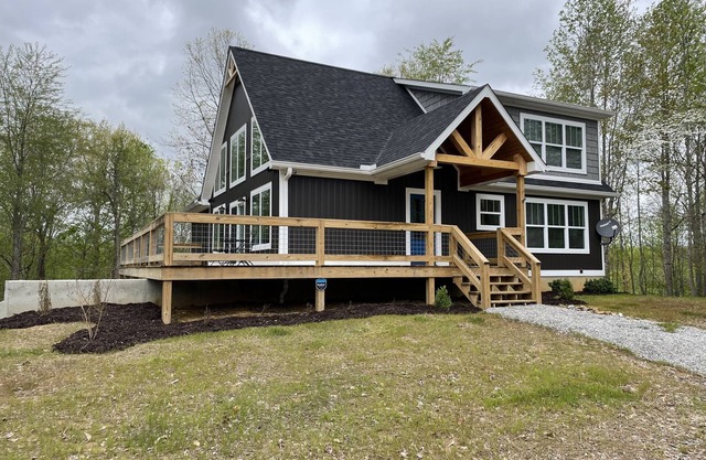 Nolin Lake Lakehouse Vacation Rental - Newly Built