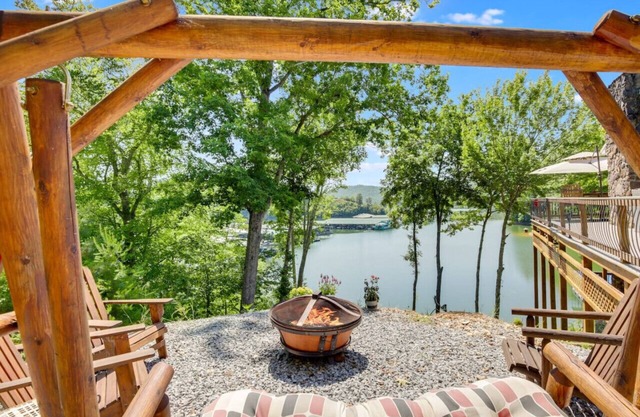 Norris Lake Cabin – Game Room, Dock & Stunning Views