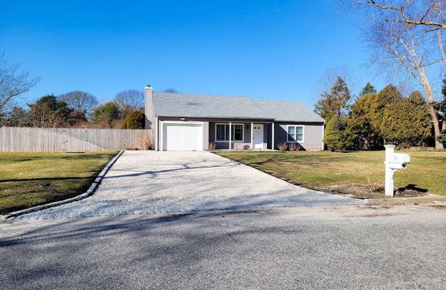 North Fork Wine Country Retreat