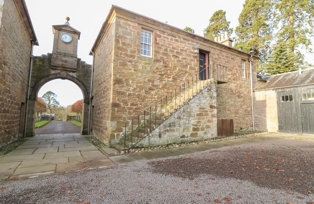 NORTH STABLES - HOUSE OF DUN, pet friendly in Montrose