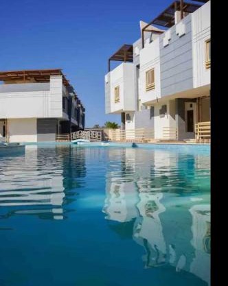 Noura Luxury Hotel Villa with free Pool and Beach access in Hurghada