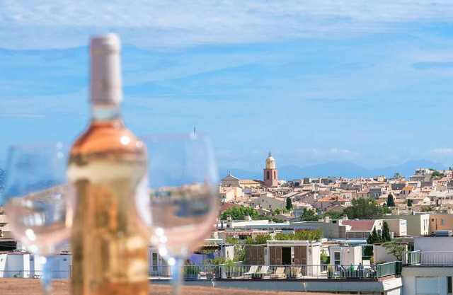 Nouveau Appartement Toit Terrasse VUE Panoramique AU Coeur DU Village