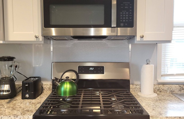 NYC in Min. Modern Apt. 4 Bedrooms