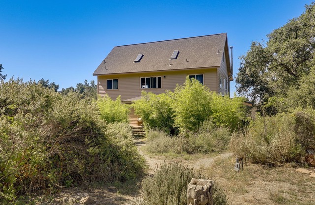 Occidental Sanctuary w/ Hot Tub, Sauna & Views!