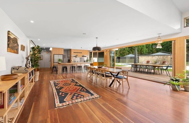 Ocean Acres Retreat: Pool, Spa and Tennis Court