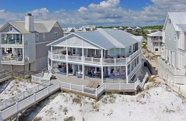 Ocean Air Upper West Private Beach Unit on 30A (BEACHFRONT)